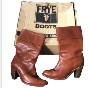 Vintage Frye brown heeled boots size 6 1/2